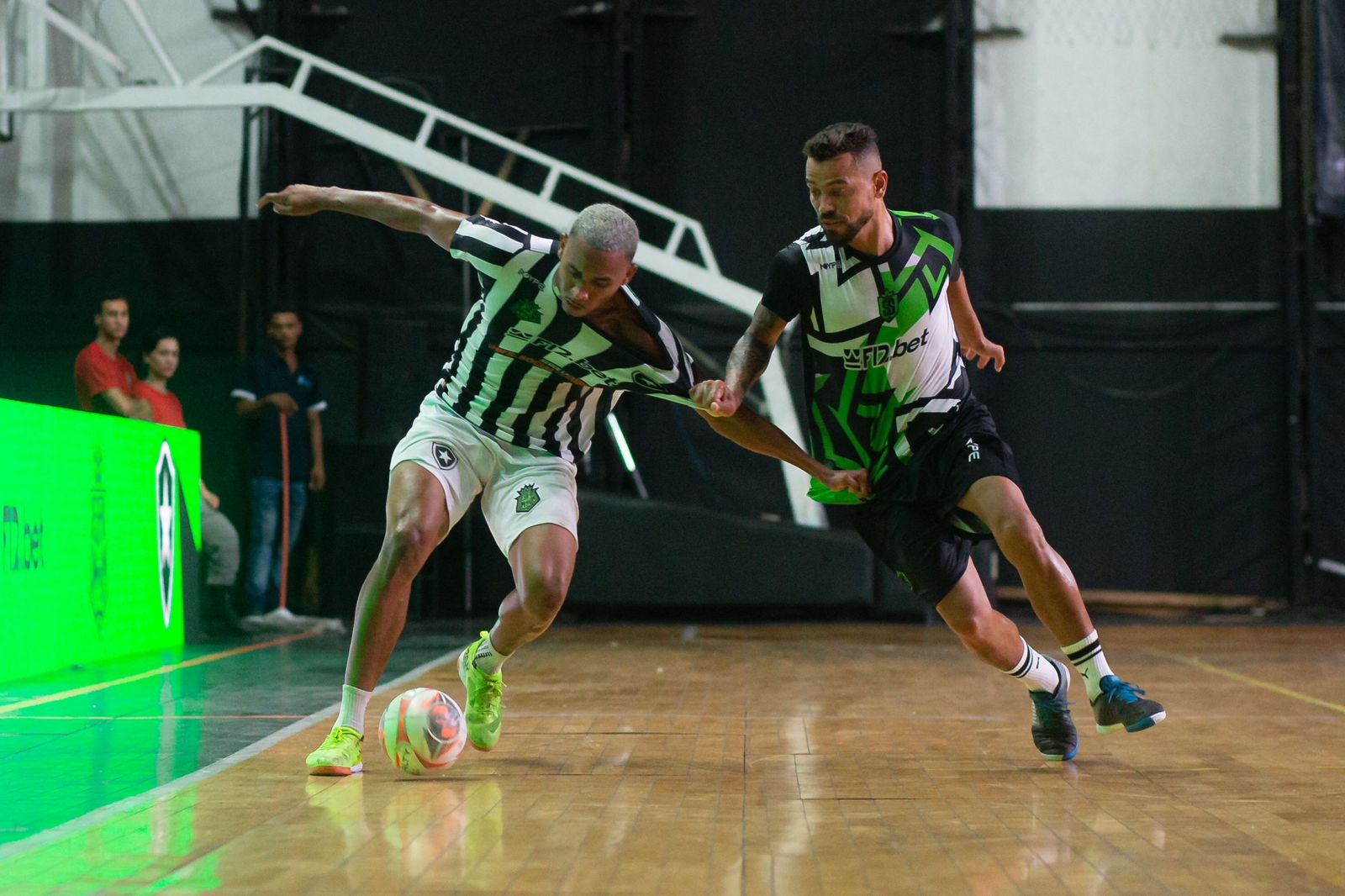 Desafio Um pra Um e Botafogo: Leleti bate Vassoura em X1. (Imagem: Adriano Fontes / Equipe Desafio Um pra Um)